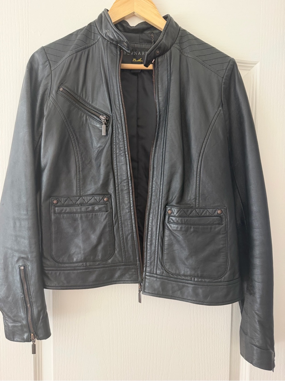 Bernardo Black Genuine Leather Moto Jacket XS